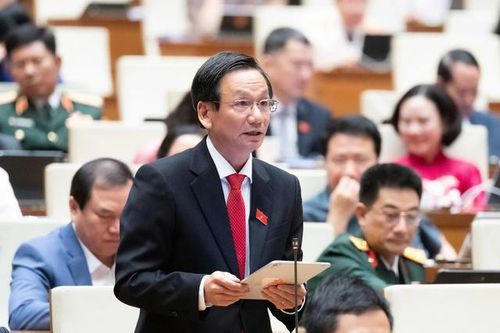 Đề xuất doanh nghiệp sản xuất xe điện phải thu hồi, tái chế pin đã qua sử dụng
