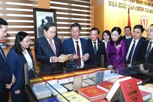 Chỉ thị 04: Nâng cao sức mạnh mềm của Việt Nam qua xuất bản