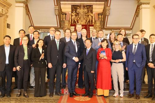 TP. Hồ Chí Minh - EFTA hợp tác đầu tư, thương mại và các lĩnh vực chuyển đổi xanh