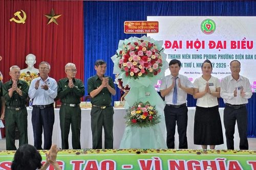 Hội Cựu thanh niên xung phong phường Điện Bàn Đông tổ chức nhiều hoạt động giáo dục truyền thống