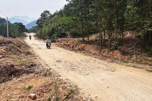 Sớm đồng bộ hạ tầng giao thông miền núi Đà Nẵng
