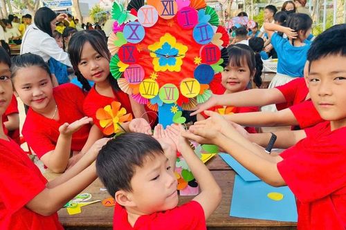 Hơn 450 học sinh xã Cửu An tham gia Ngày hội STEM