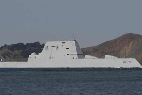 Hỏa hoạn bùng phát trên tàu khu trục tàng hình USS Zumwalt của Hải quân Mỹ