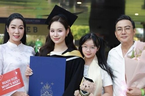 Thành công của hai con sao Việt ngành hàng không: Ái nữ Trịnh Kim Chi và quý tử Hoài Linh