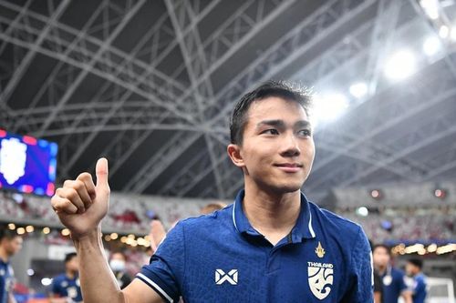 Chanathip Songkrasin tái xuất: 'Voi chiến' quyết đòi lại ngôi vương từ tuyển Việt Nam