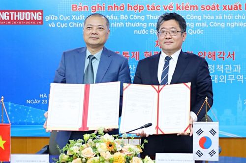 Việt Nam - Hàn Quốc cam kết đẩy mạnh hợp tác thực chất về kiểm soát xuất khẩu