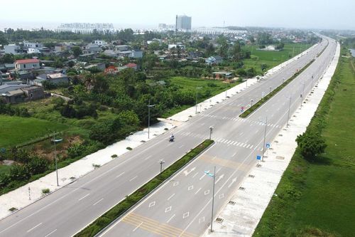 Ngắm những tuyến đường rộng thênh thang trị giá hàng nghìn tỷ đồng ở Thanh Hóa