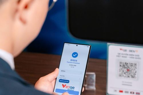 Du khách Hàn Quốc đến Việt Nam chỉ cần mang theo điện thoại để thanh toán
