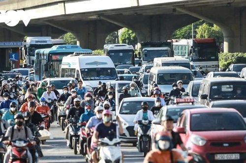 Hà Nội dự kiến thí điểm cấm xe xăng tại 11 tuyến phố từ 1/7