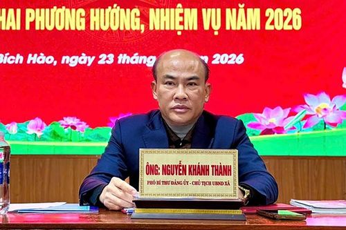 Chủ tịch xã ở Nghệ An xin nghỉ việc vì lý do sức khỏe được miễn nhiệm chức vụ