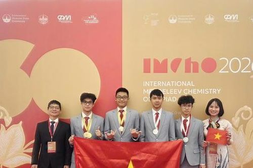 4 học sinh Việt Nam giành huy chương tại Olympic Hóa học Mendeleev