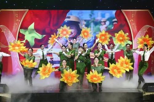 Sôi nổi Hội diễn văn nghệ quần chúng Công an TPHCM lần thứ I