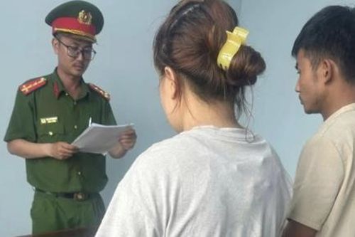 Bắt khẩn cấp cặp vợ chồng 'hờ' thực hiện nhiều phi vụ trộm cắp xe máy