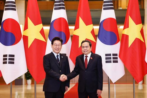 Chủ tịch Quốc hội Trần Thanh Mẫn hội kiến Tổng thống Hàn Quốc Lee Jae Myung