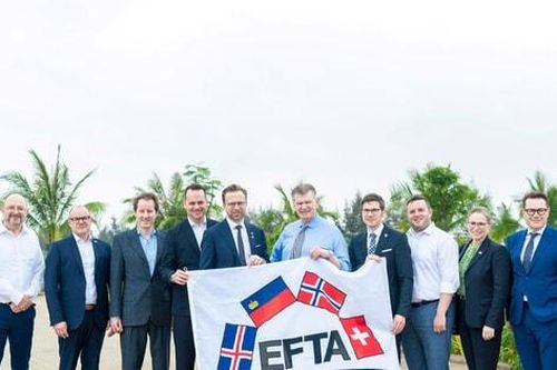 Việt Nam – EFTA: Sớm ký kết FTA để khơi thông dòng vốn xanh