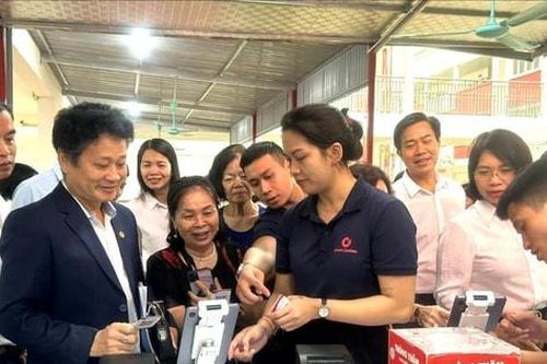 Ra mắt mô hình trường học chuyển đổi số và Smart Canteen tại Tiểu học Đô thị Việt Hưng