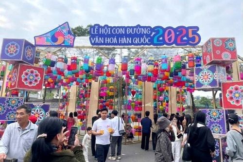 Hà Nội sôi động với 'Lễ hội Văn hóa và Du lịch Hàn Quốc 2026'