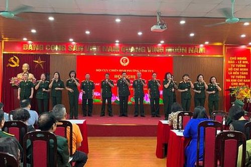 Giao lưu nhân chứng lịch sử chủ đề 'Ký ức tháng Tư - Bản hùng ca bất diệt'