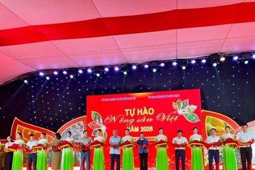 Khai mạc chương trình 'Tự hào Nông sản Việt' năm 2026 tại xã Phúc Thịnh