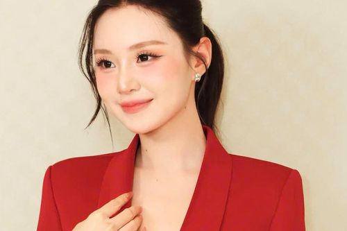 Tin vui của Á hậu quê Khánh Hòa