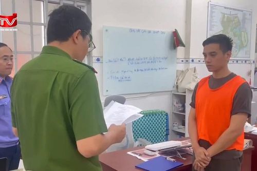 Bắt TikToker 'Master Dũng Văn' lừa đảo tâm linh