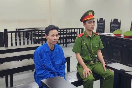 Hoãn xử đối tượng dùng xăng đốt quán cà phê khiến 11 người tử vong