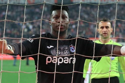 3 lần đẩy penalty liên tiếp của Onana