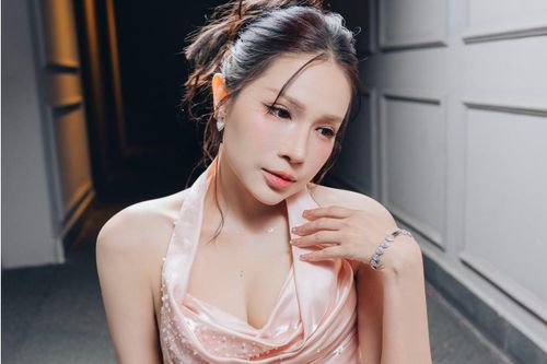Phim 18+ có Khả Như rời rạp