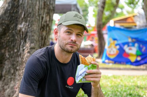 Huynh Hoa, Pew Pew kín khách tại Lễ hội Bánh mì ở TP.HCM