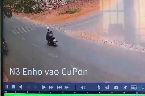 Clip mới vụ nam sinh lao xe xuống mương tử vong