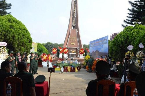 Gia Lai: Tri ân các Anh hùng Liệt sĩ tại Nghĩa trang liệt sĩ Đak Đoa