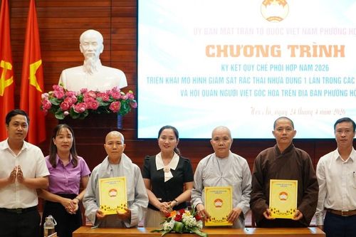 Các cơ sở tôn giáo, hội quán ở Hội An cùng 'nói không' với rác thải nhựa