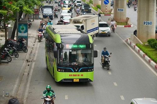 Hà Nội miễn phí xe buýt và đường sắt đô thị trong 7 ngày nghỉ lễ Giỗ Tổ Hùng Vương và nghỉ lễ 30/4 và 1/5