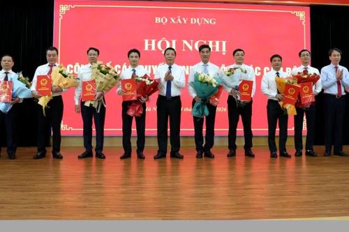 Bộ Xây dựng bổ nhiệm nhiều cán bộ lãnh đạo chủ chốt