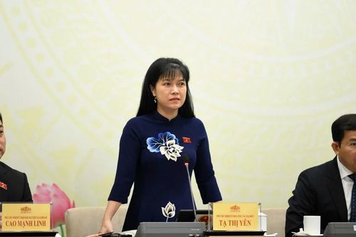 Công tác nhân sự của Kỳ họp được tiến hành nghiêm túc, chặt chẽ và bài bản
