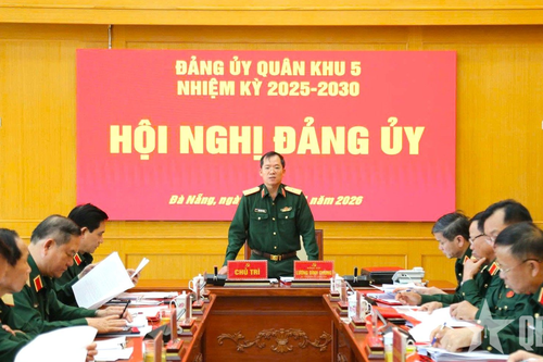 Xây dựng Đảng bộ Quân khu 5 vững mạnh - Hạt nhân quyết định mọi thắng lợi