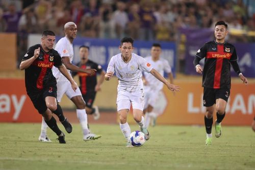 Đấu sớm vòng 20 V-League 2025/26: Long tranh hổ đấu