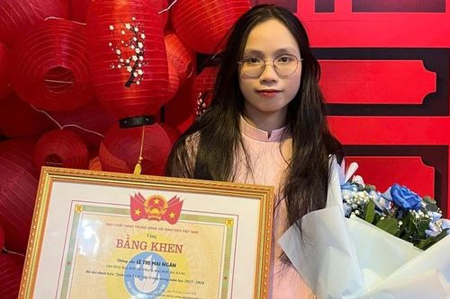 Nữ sinh 2 năm liền đạt 'Sinh viên 5 tốt', xuất thân gia đình lao động, áp lực khi phải giữ phong độ