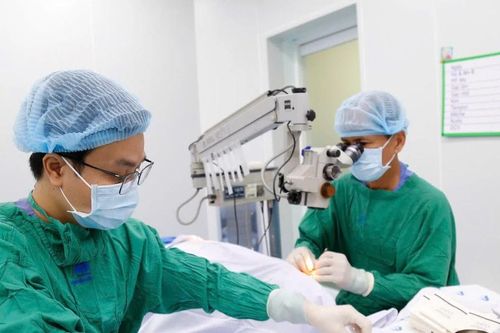 100 bệnh nhân ở TPHCM được thay thủy tinh thể miễn phí