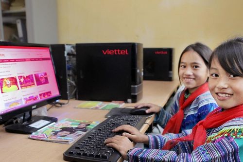 Viettel thắng lớn với hai giải thưởng quốc tế về phát triển bền vững