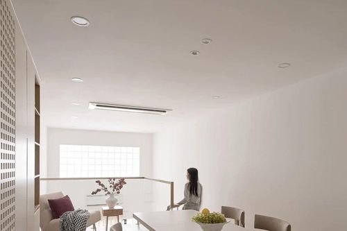 Cải tạo nhà 4 tầng hẹp ngang trong hẻm thành không gian sống thoáng đãng