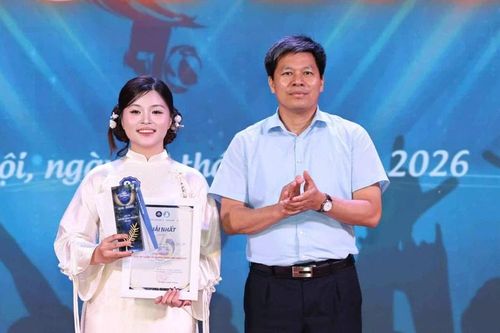 Nữ sinh Sư phạm là Quán quân cuộc thi người dẫn chương trình