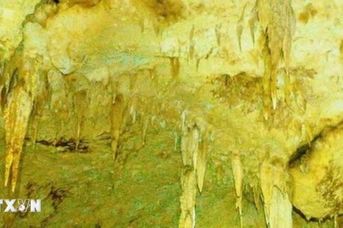 Du lịch thám hiểm hang động ở Lạng Sơn