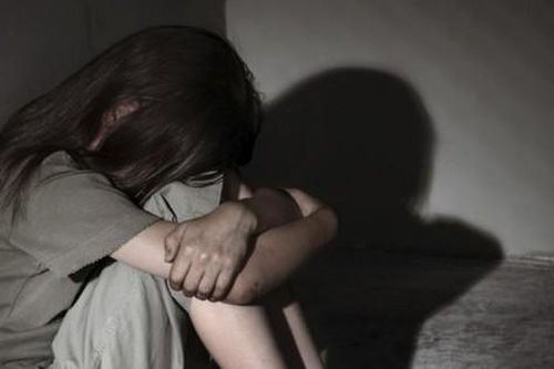 Giở trò đồi bại với bé gái, gã đàn ông bị tóm gọn sau 9 giờ truy bắt