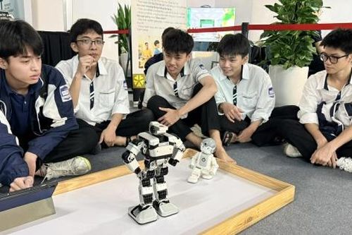Tăng hiệu quả định hướng nghề cho học sinh nhờ trải nghiệm thực tế