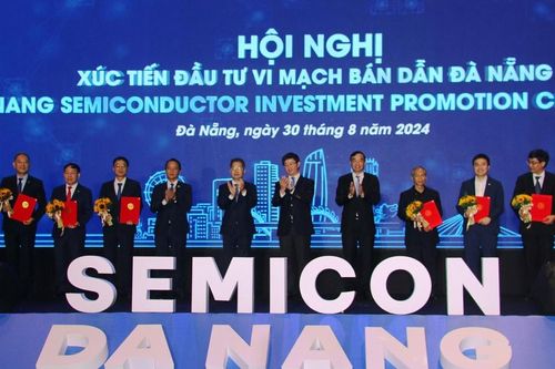 Đà Nẵng đặt mục tiêu đào tạo, thu hút 8.000 nhân lực ngành vi mạch bán dẫn và trí tuệ nhân tạo