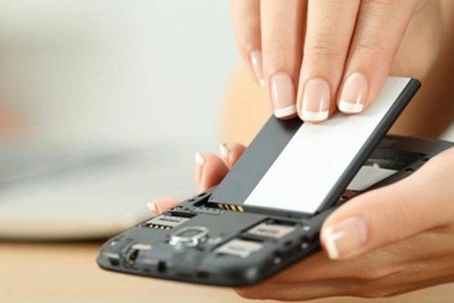 Smartphone tháo rời pin từ năm 2027: Bước ngoặt thiết kế từ quy định mới của EU