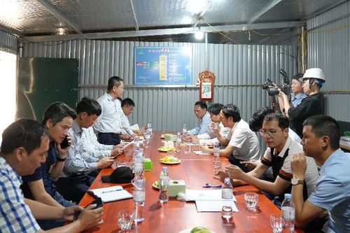 Tập đoàn Công nghiệp – Năng lượng Quốc gia kiểm tra tiến độ dự án Trường Phổ thông Nội trú liên cấp Tiểu học và THCS Phong Thổ