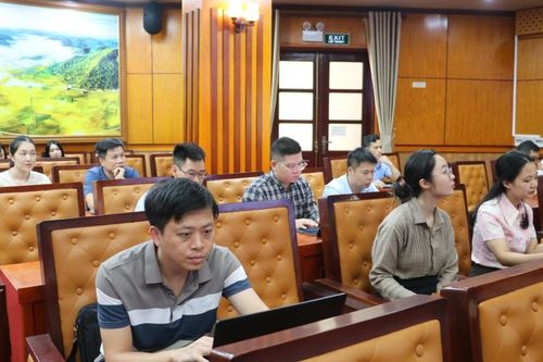 Tập huấn sử dụng hệ thống phần mềm quản lý nghiệp vụ HĐND các cấp