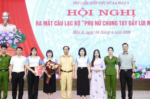 Mậu A ra mắt Câu lạc bộ 'Phụ nữ chung tay đẩy lùi ma túy'